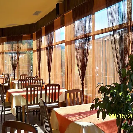 Отель Eleni Palace *