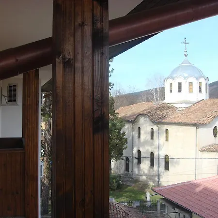 Отель Eleni Palace